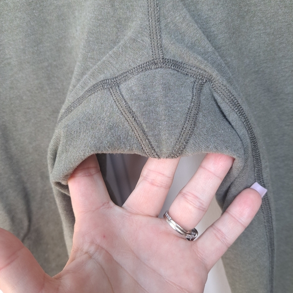 Lululemon leggings💚 - Picture 4 of 7